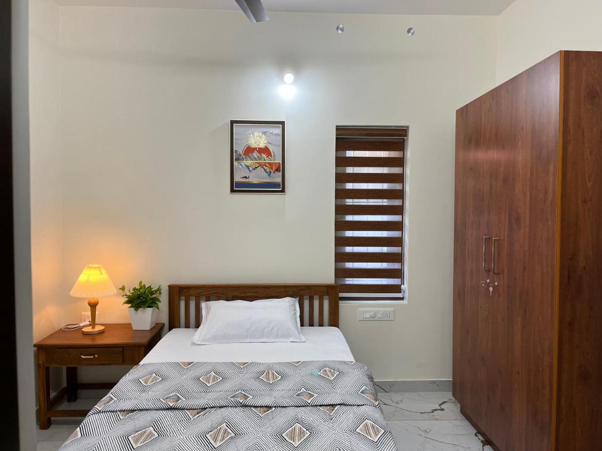 Solomon Apartments,Alappuzha Beach. Exterior foto